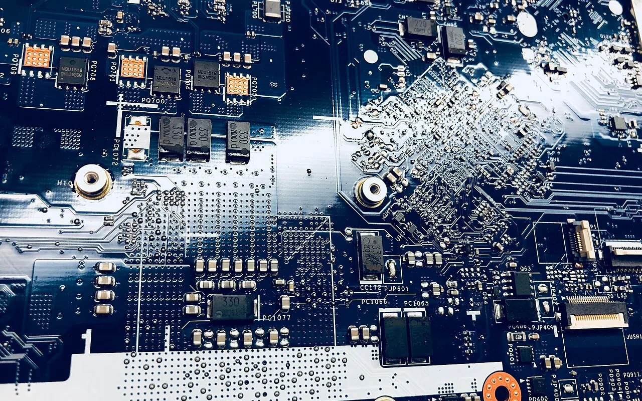 Electronic circuit board and connection points.